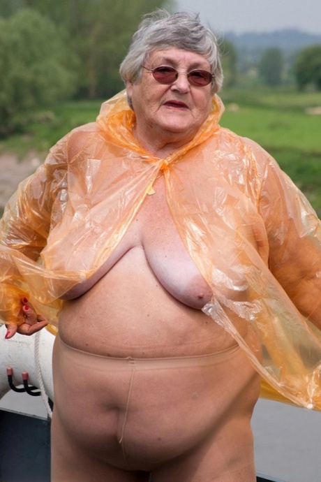 granny burlington ia sex photo