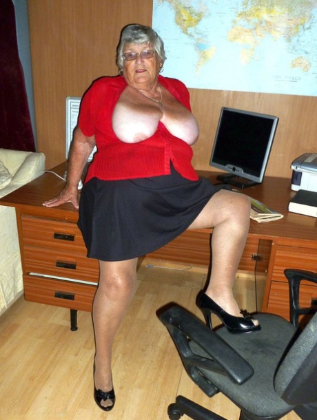 Grandma Libby sex pics