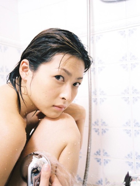Natsume Hotsuki nude image